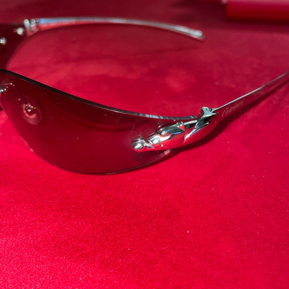 Cartier sunglasses excellent condition - Picture 9 of 14